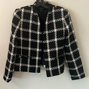 Ann Taylor factory, black-and-white tweed jacket size 8